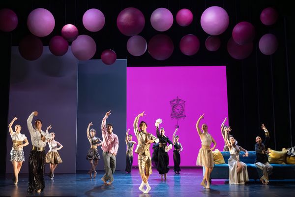 Staatstheater Cottbus, ASCHENBRÖDEL Szenenfoto Foto: © Bernd Schönberger